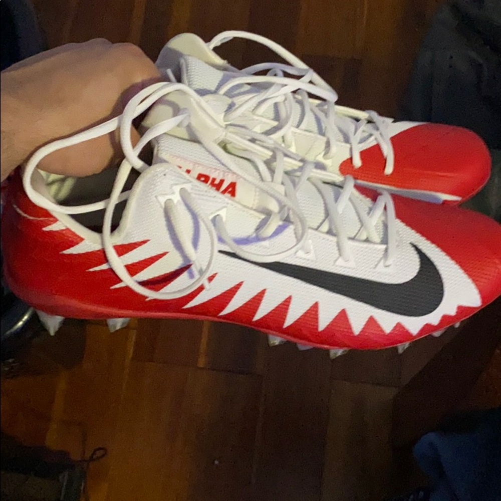 Football cleats
